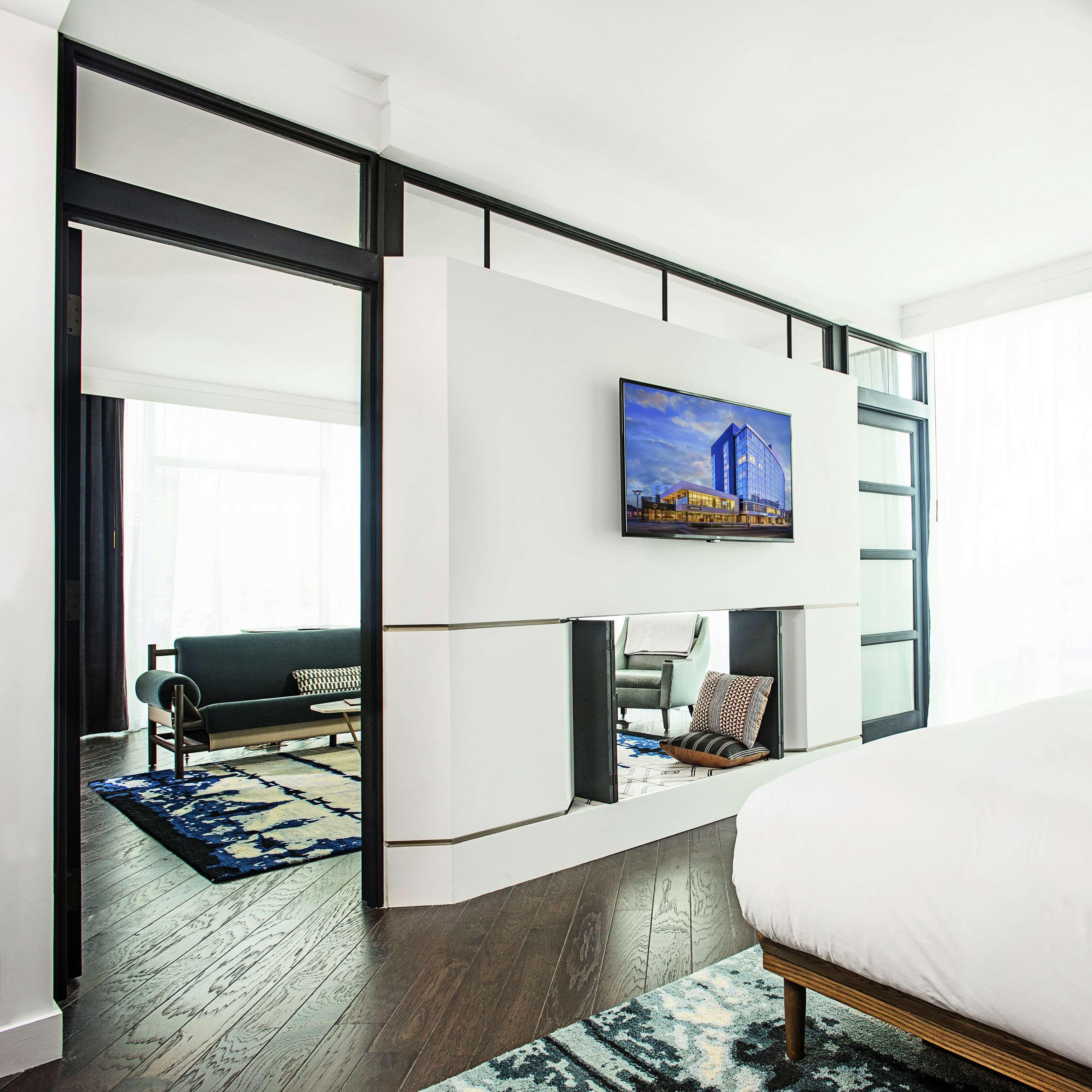 Thompson Nashville, By Hyatt Exterior photo